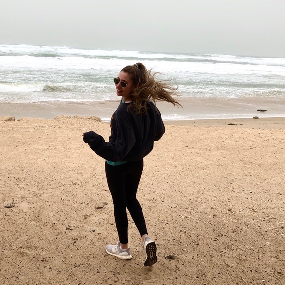 Meet your Posher, Sarah - Picture 1 of 1